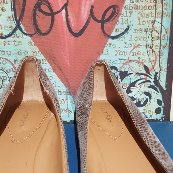 Calvin Klein Gray Flats - Picture 4 of 6